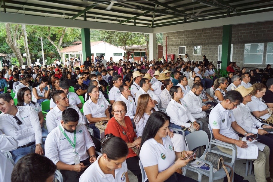 Inseragro fortalece el desarrollo rural en ExpoSENA La Angostura 2025