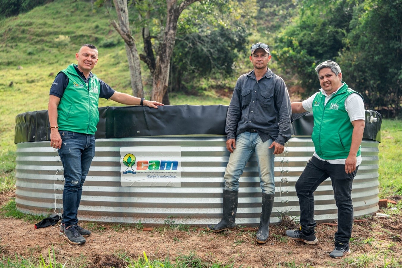Inseragro impulsa la gestión sostenible del agua en proyecto ganadero del Huila
