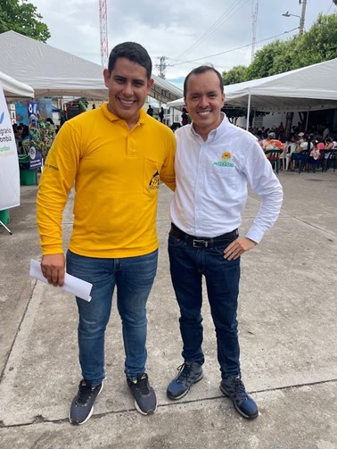 HOBO FERIA CAMPESINA Y PRODUCTIVA CUMPLEAÑOS MUNICIPIO DE HOBO de Inseragro